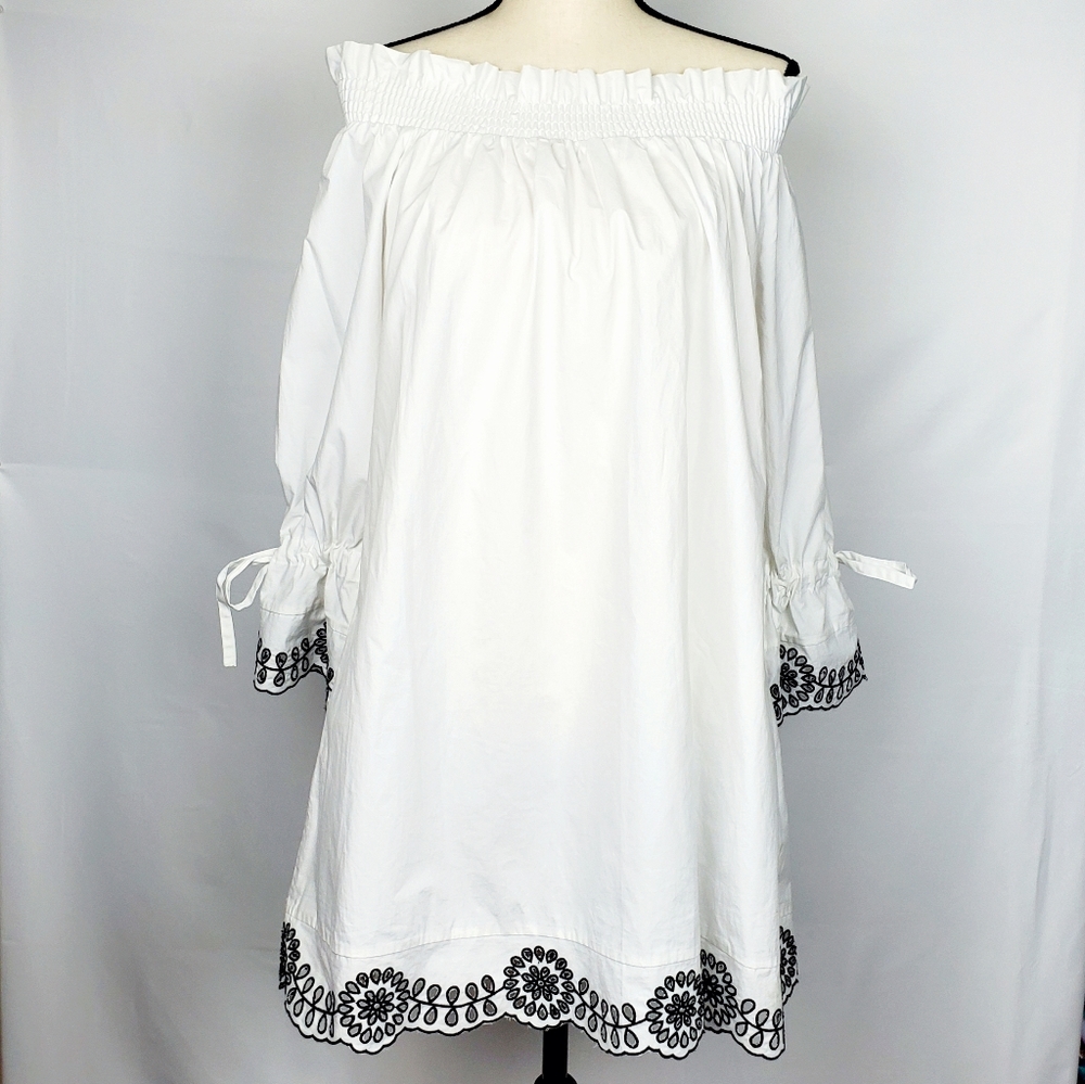 Gracia White Off Shoulder Dress S